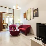 Forum 2Br Apartment In Old Town Apartment *