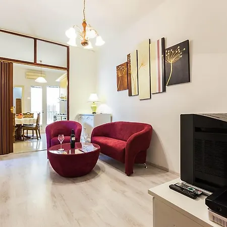 Forum 2br In Old Town Lägenhet *