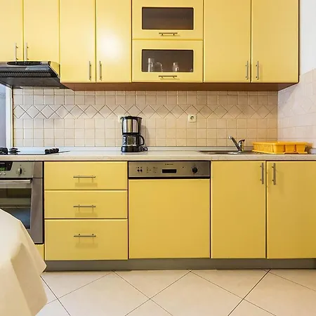 Forum 2br In Old Town *