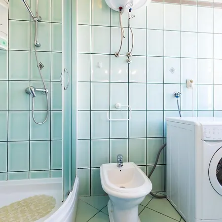 Forum 2br In Old Town