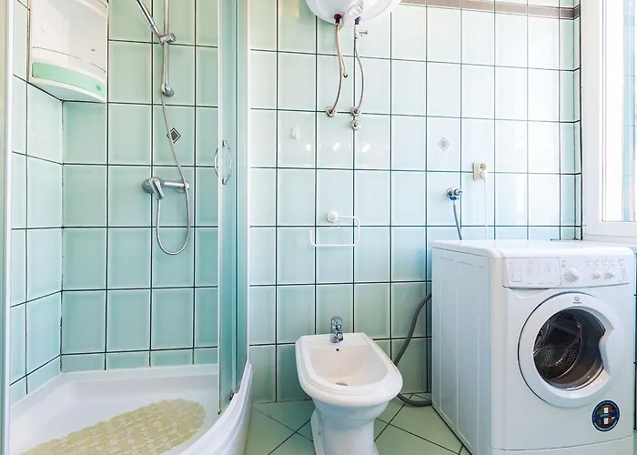 Forum 2br In Old Town